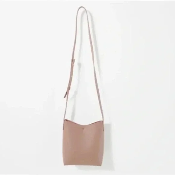 Samara Medium Shoulder Bag in Peony Pink - Picture 3 of 4